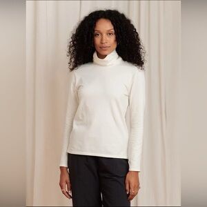 NWT Tradlands Monty Turtleneck in Birch